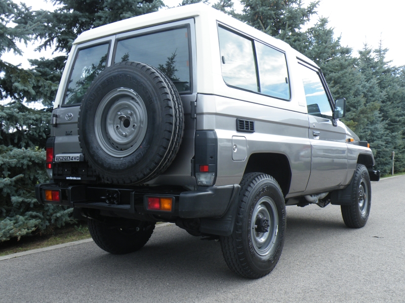 Toyota Land Cruiser Hzj