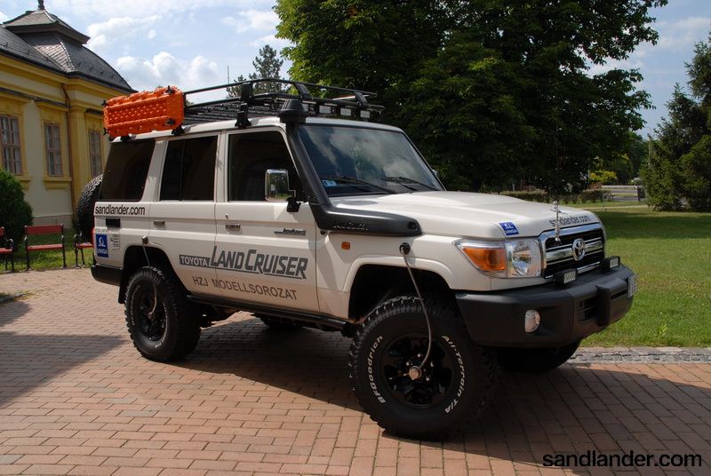 Toyota Land Cruiser Hzj