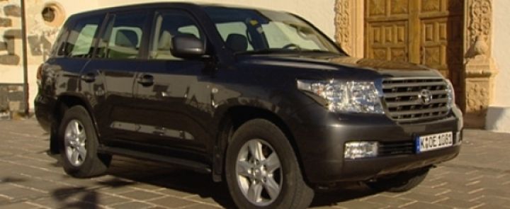 Toyota Land Cruiser J200