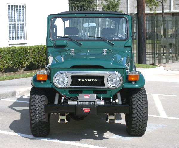Toyota Land Cruiser Jeep