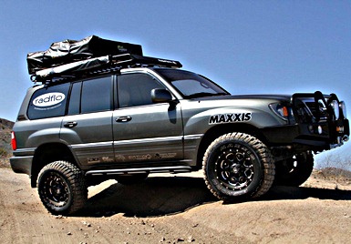 Toyota Land Cruiser Lifted