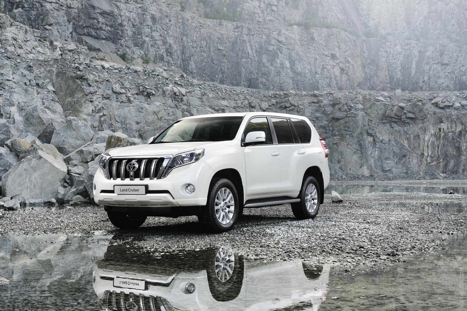 Toyota Land Cruiser Prado 2014