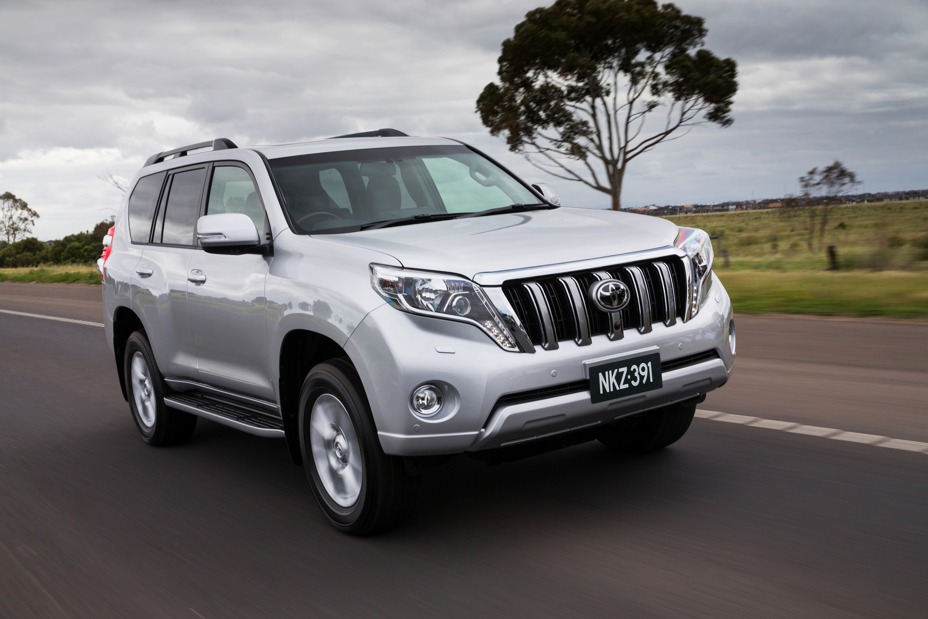 Toyota Land Cruiser Prado 2014