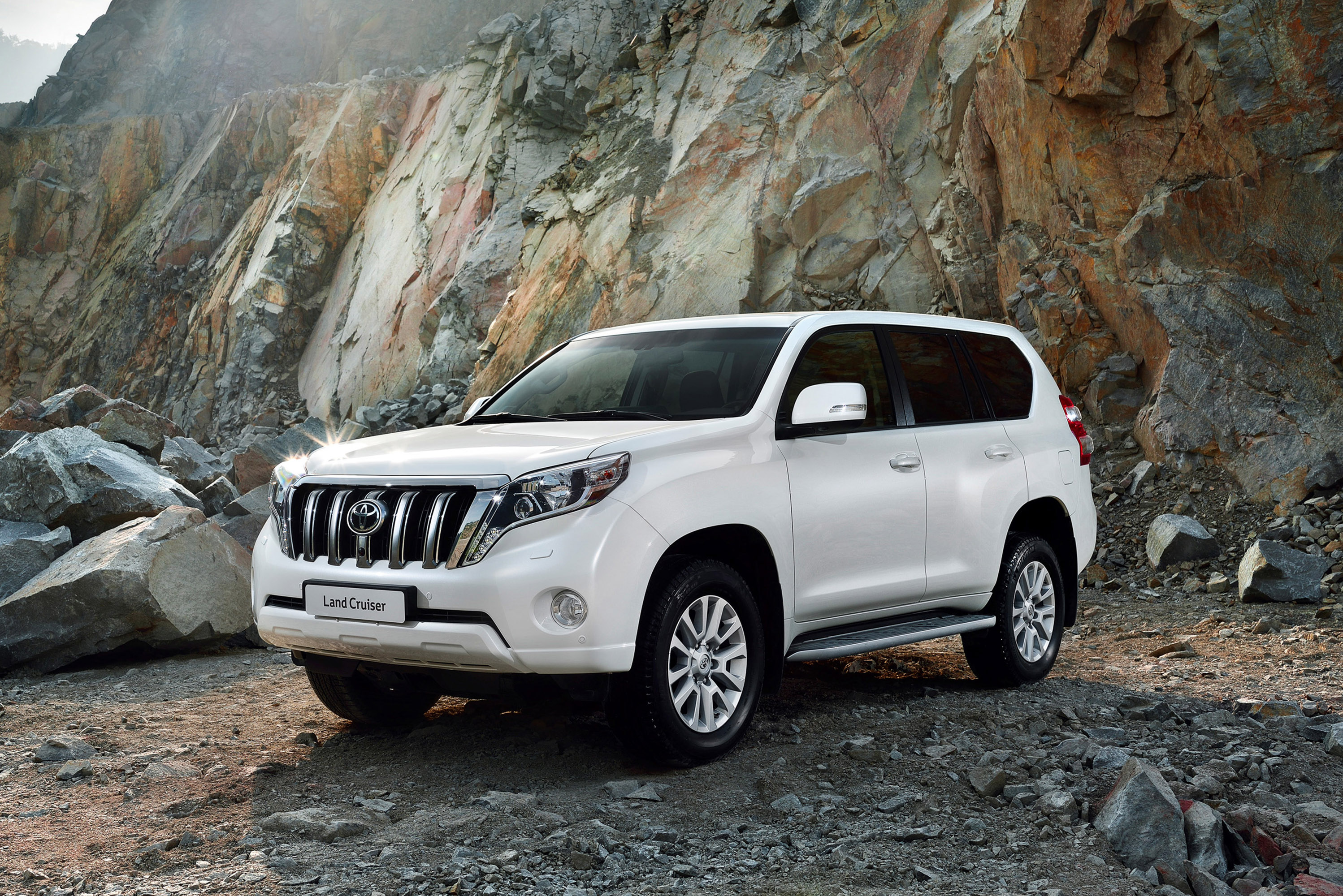 Toyota Land Cruiser Prado 2014