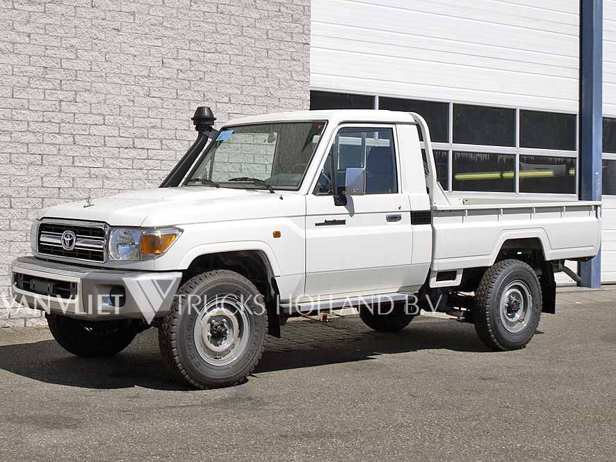 Toyota Land Cruiser Truck