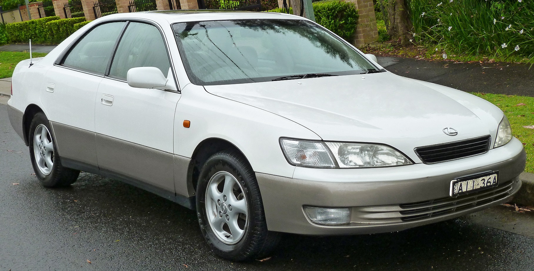 Toyota Lexus 1999