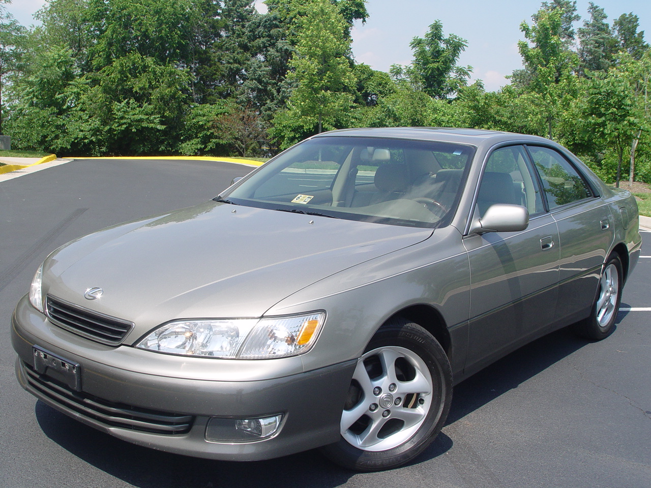 Toyota Lexus 2001