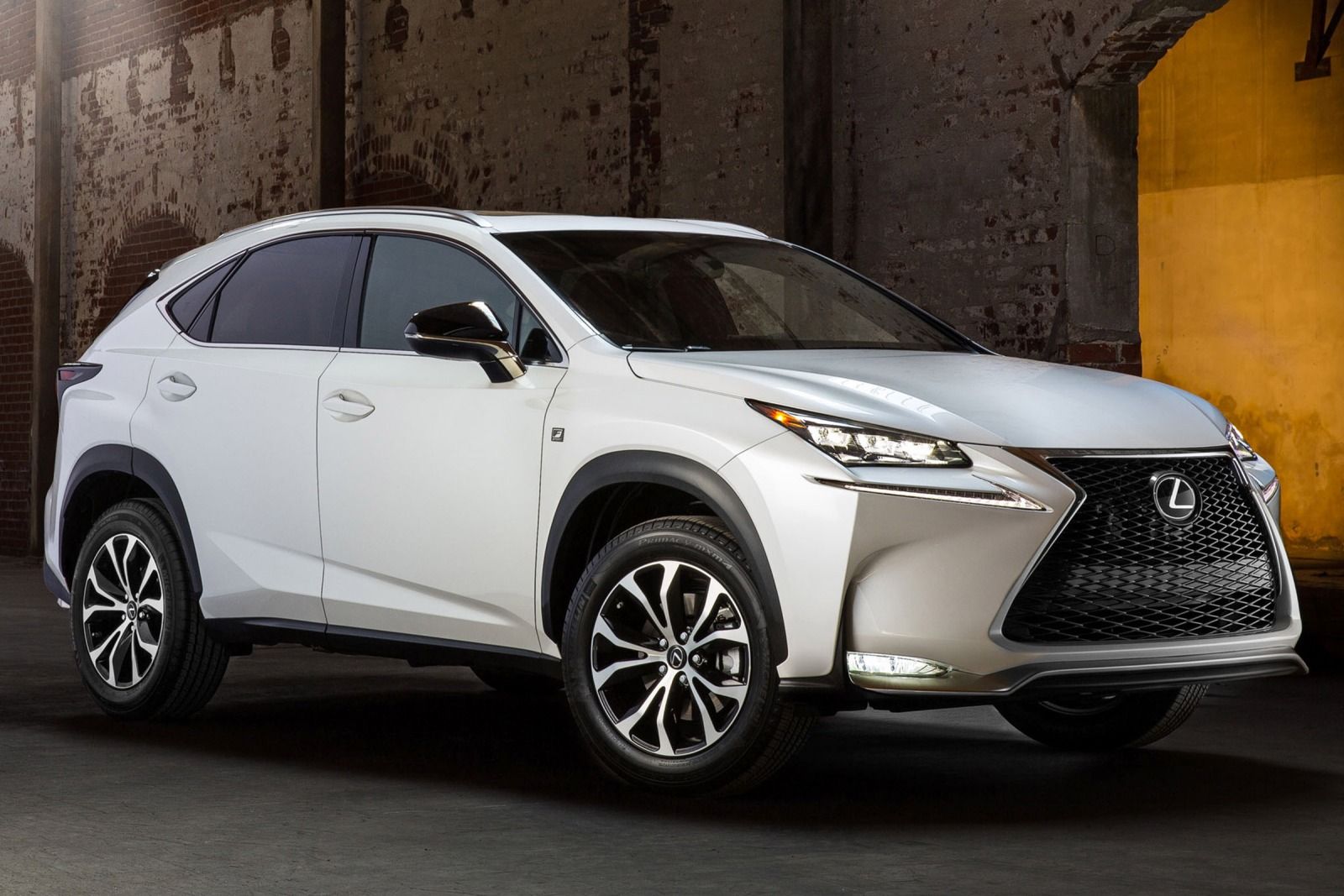 Toyota Lexus Suv 2015
