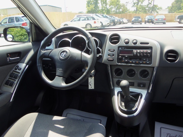 Toyota Matrix 2004
