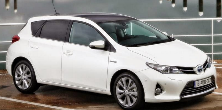 Toyota Matrix Hybrid