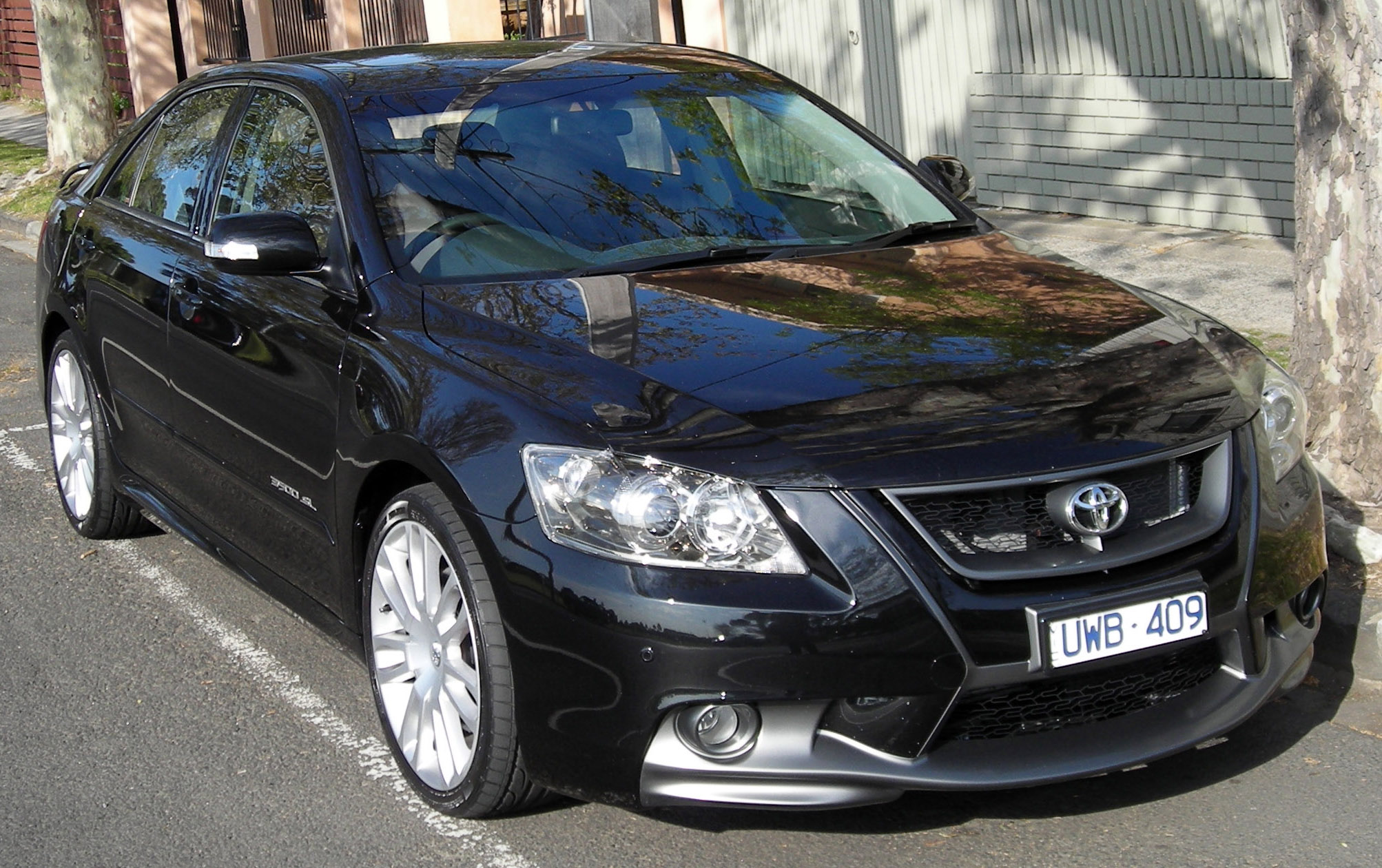 Toyota Aurion