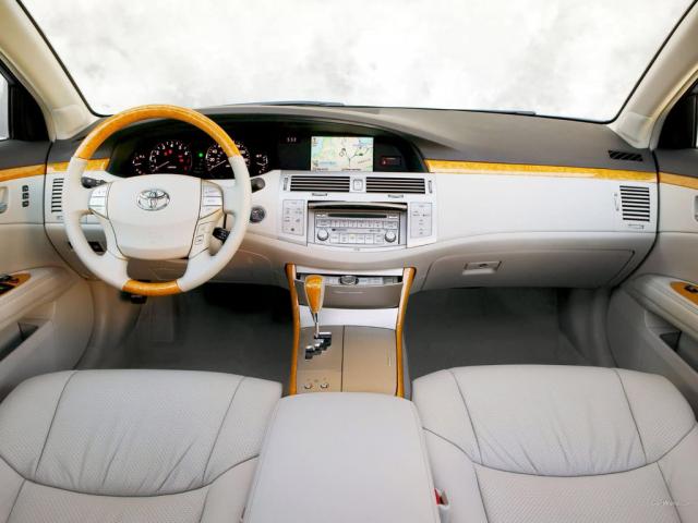 Toyota Avallon