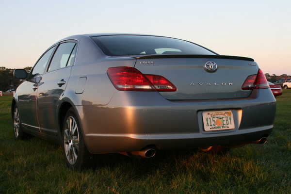 Toyota Avallon