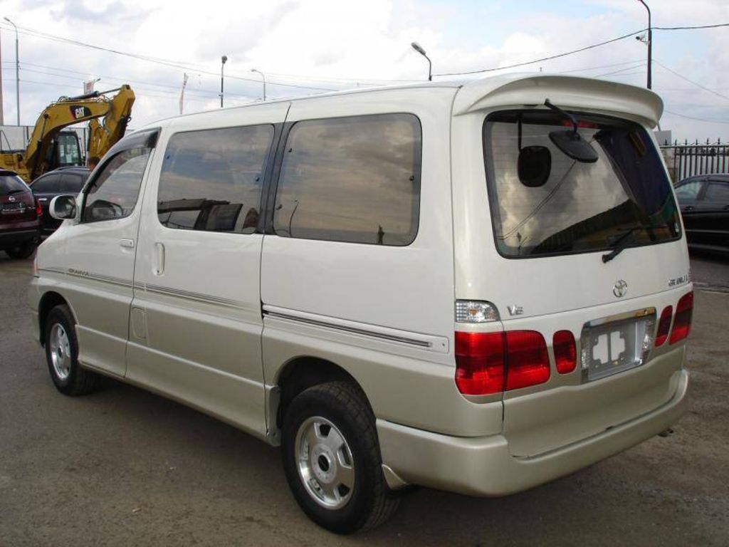 Toyota Granvia