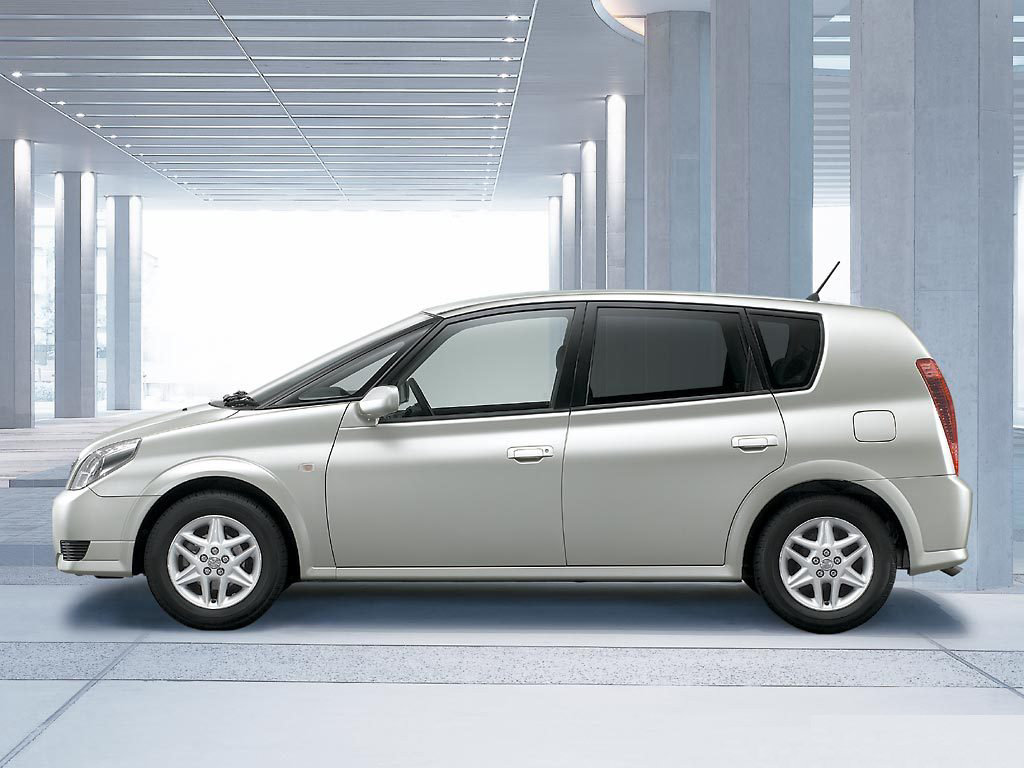 Toyota Opa