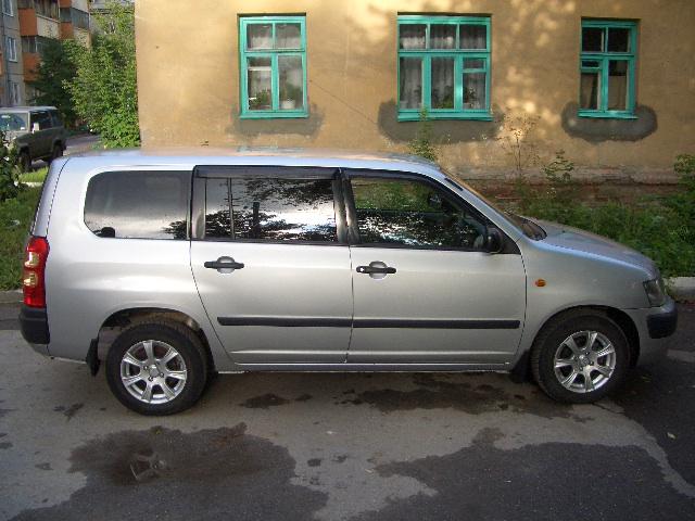 Toyota Succeed