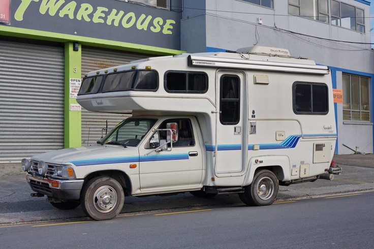 Toyota Sunrader