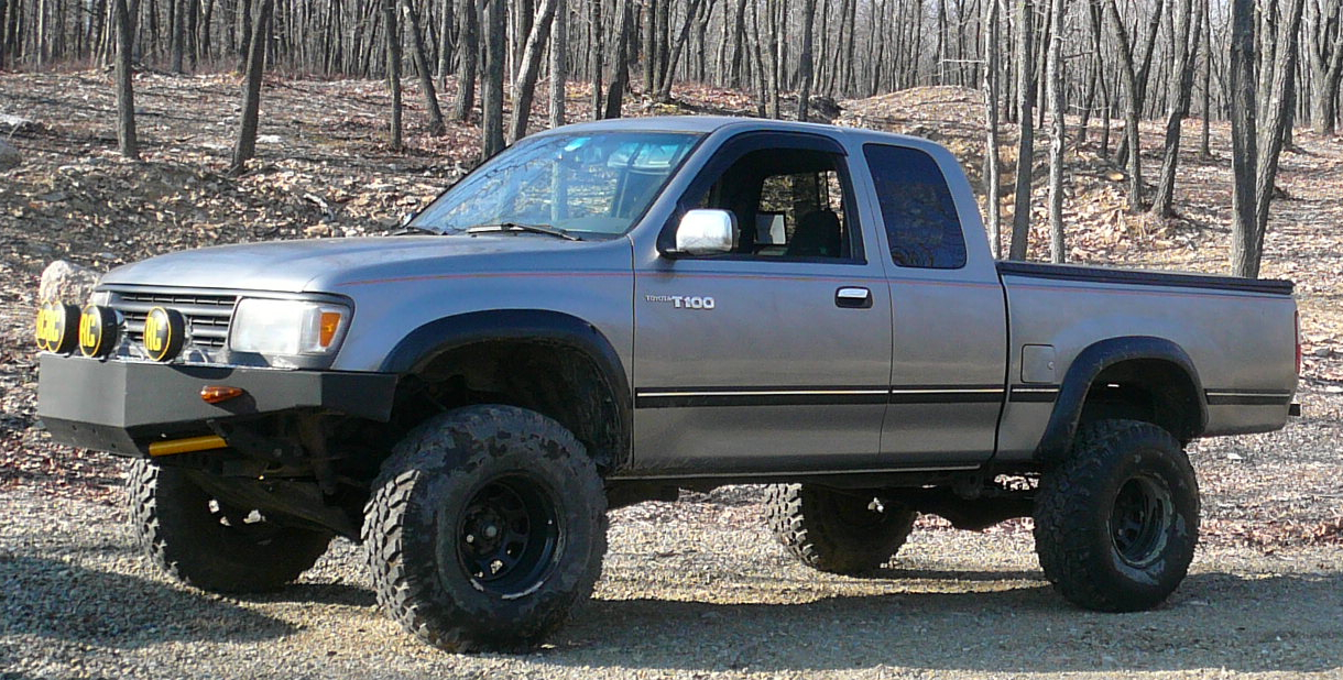 Toyota T100