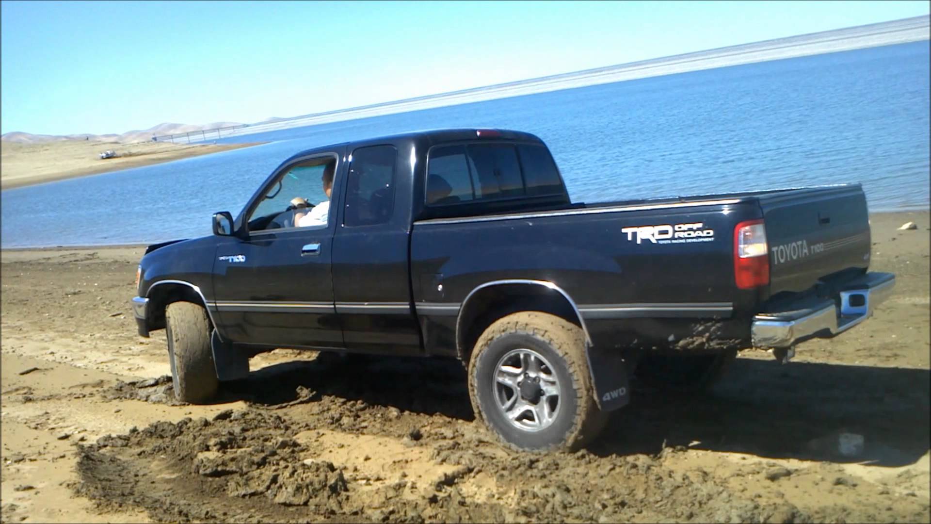 Toyota T100