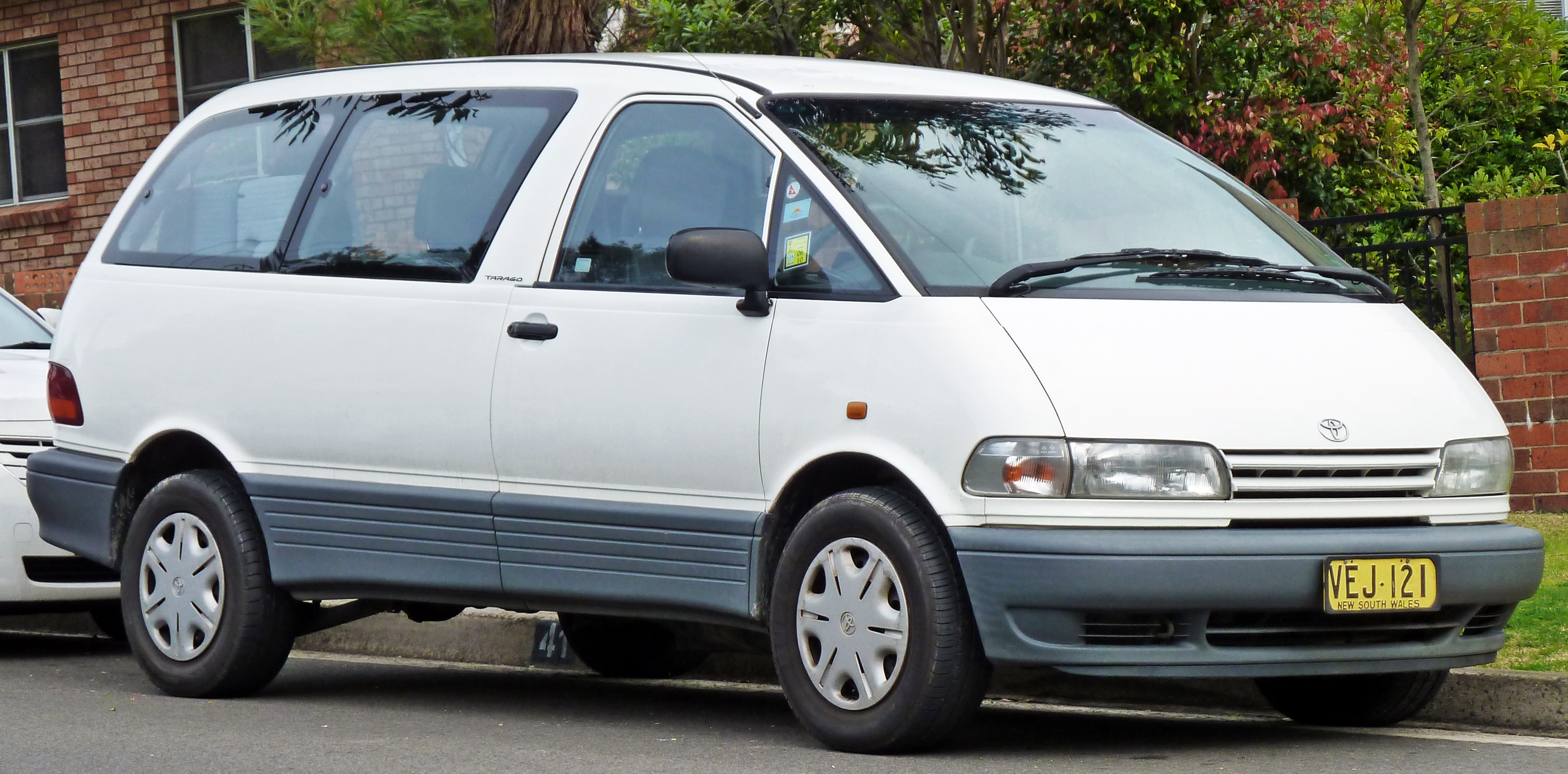 Toyota Tarago