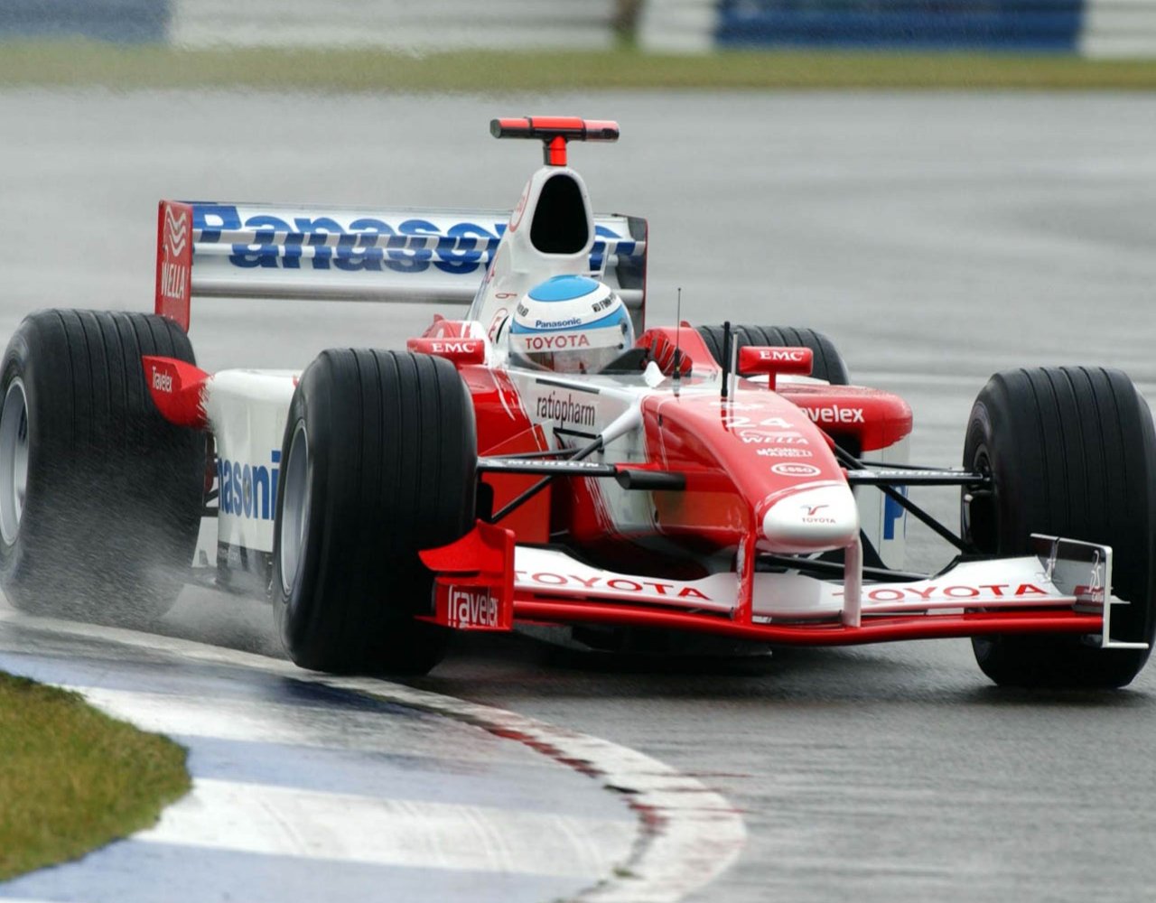 Toyota Tf102