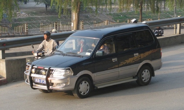 Toyota Zace