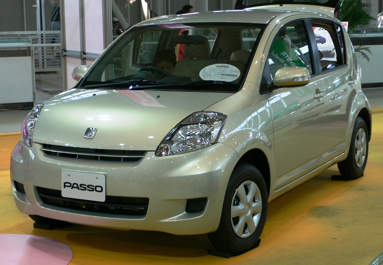 Toyota Passo 2006