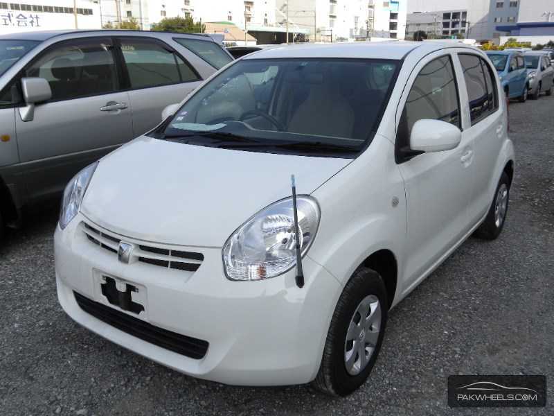 Toyota Passo 2010