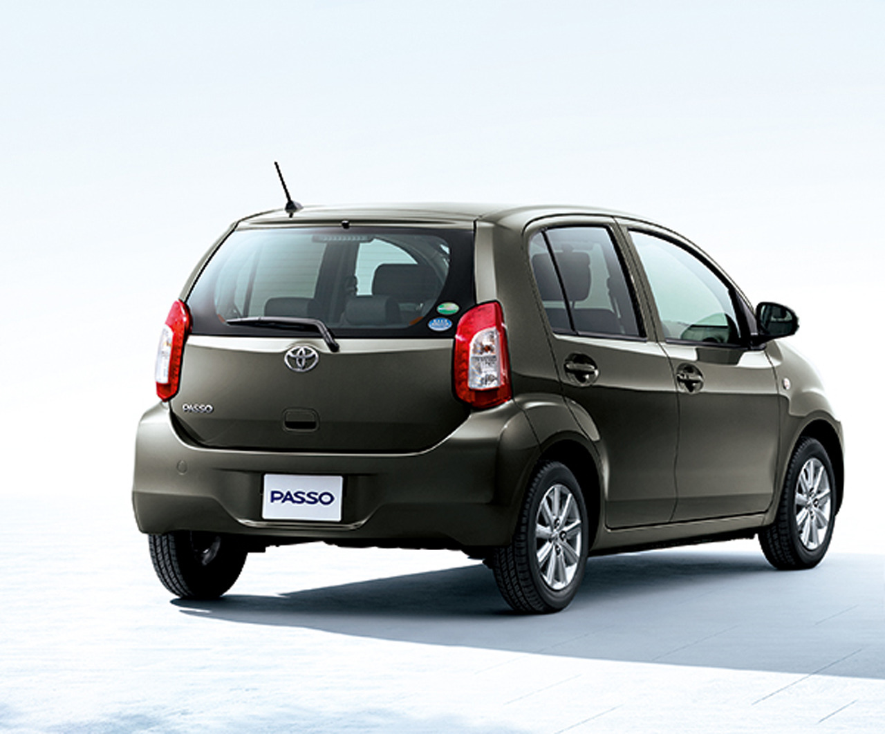 Toyota Passo 2014