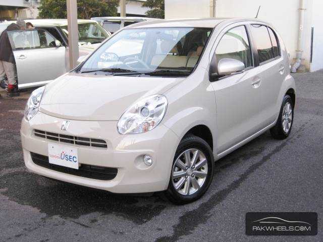 Toyota Passo 2014