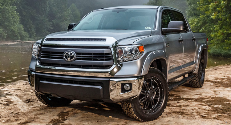 Toyota Pickup 2015