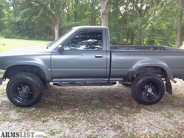 Toyota Pickup 22r
