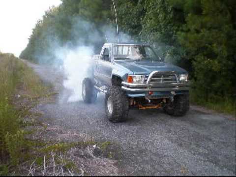 Toyota Pickup V8