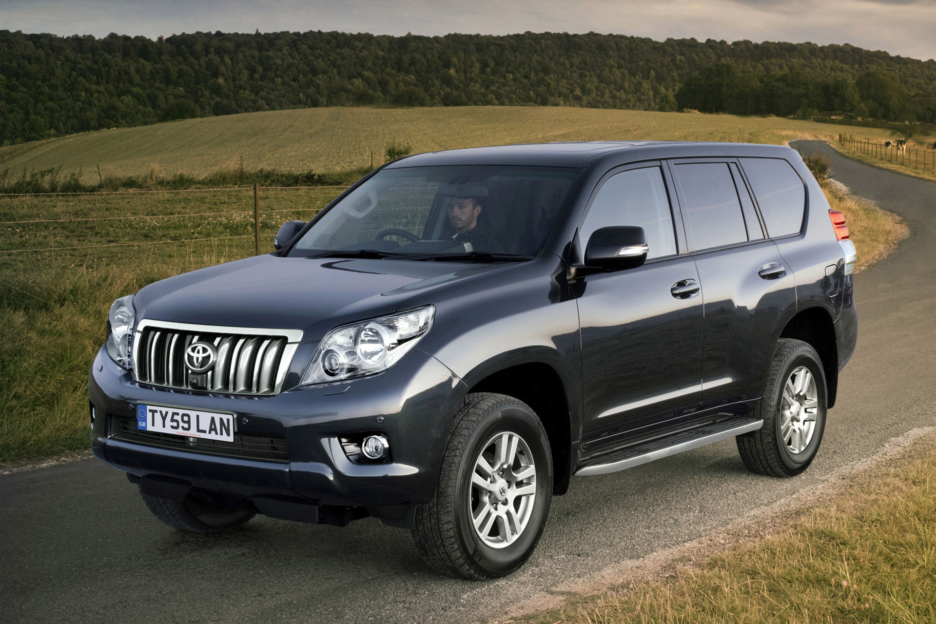 toyota prado 150