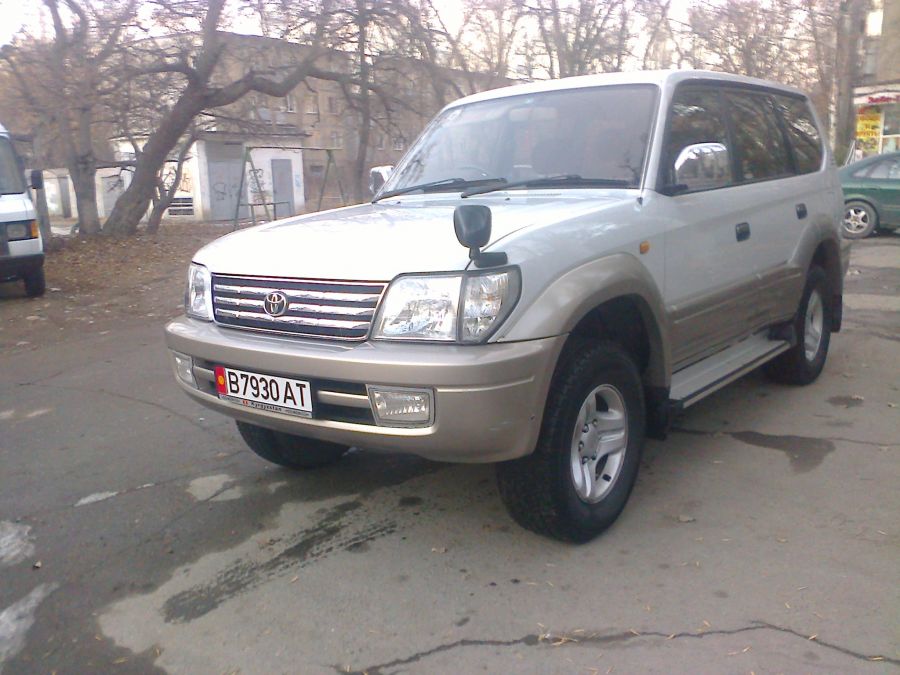 toyota prado 1999