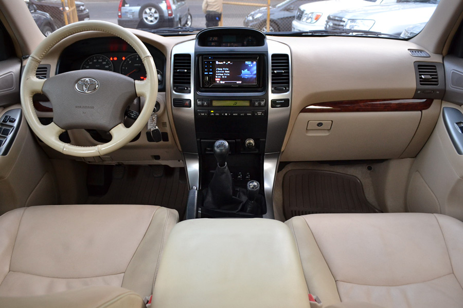 toyota prado 2004