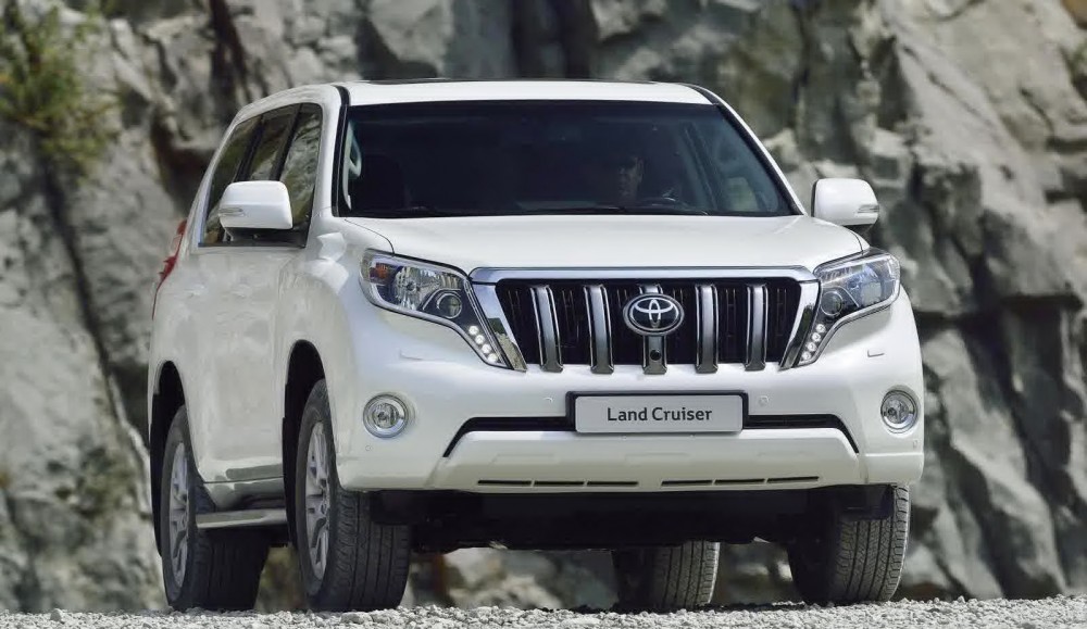 toyota prado 2015