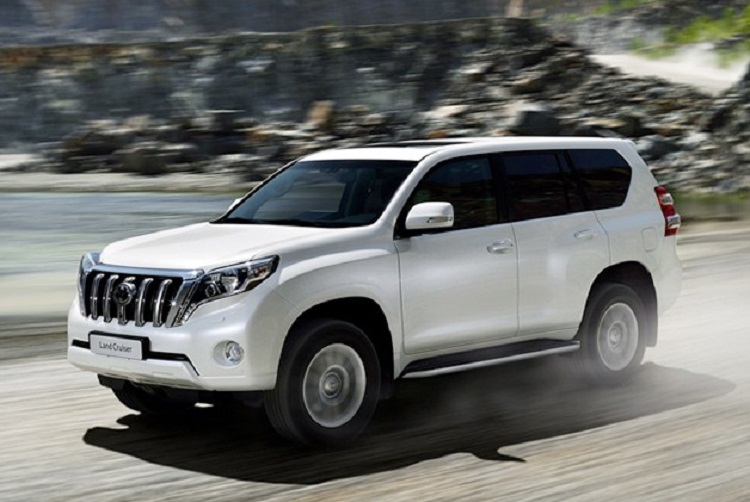 toyota prado 2017