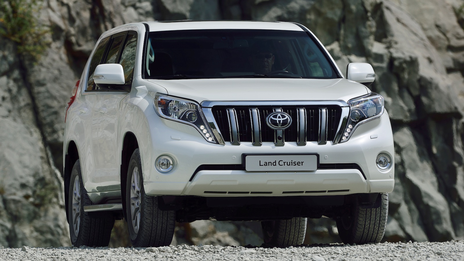 toyota prado 2017