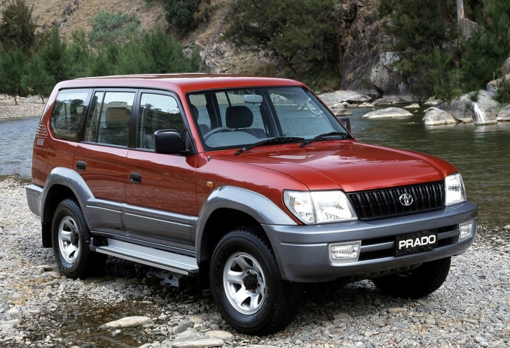 toyota prado 90
