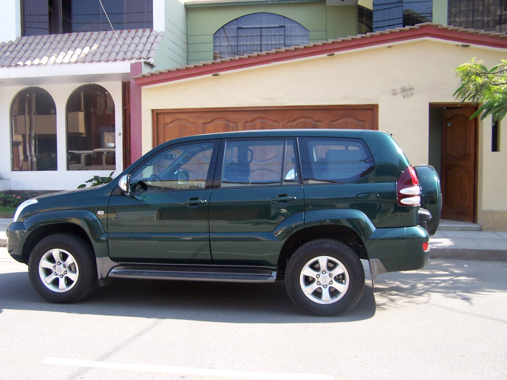 toyota prado gx