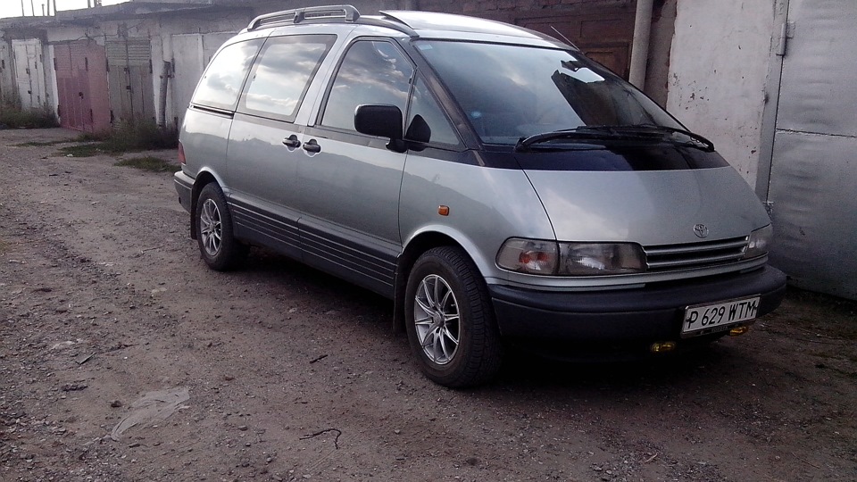 Toyota Previa 1992