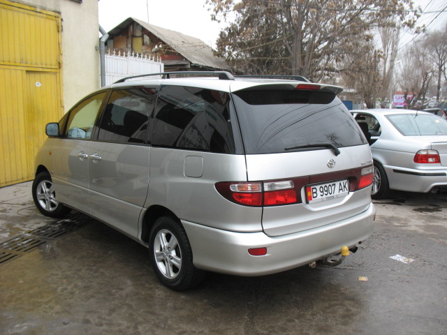 Toyota Previa 2002