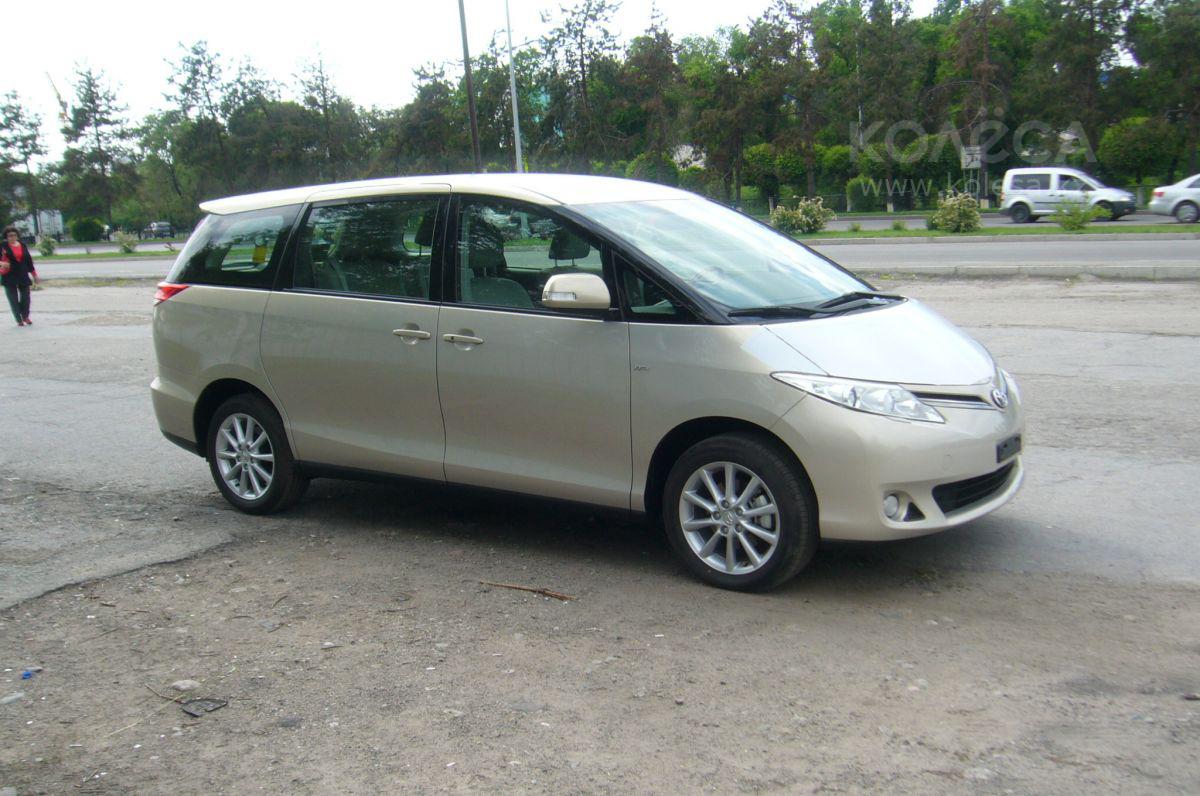 Toyota Previa 2011 Toyota Previa 2011