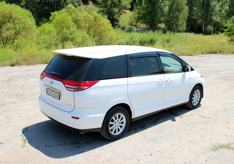 Toyota Previa 2011