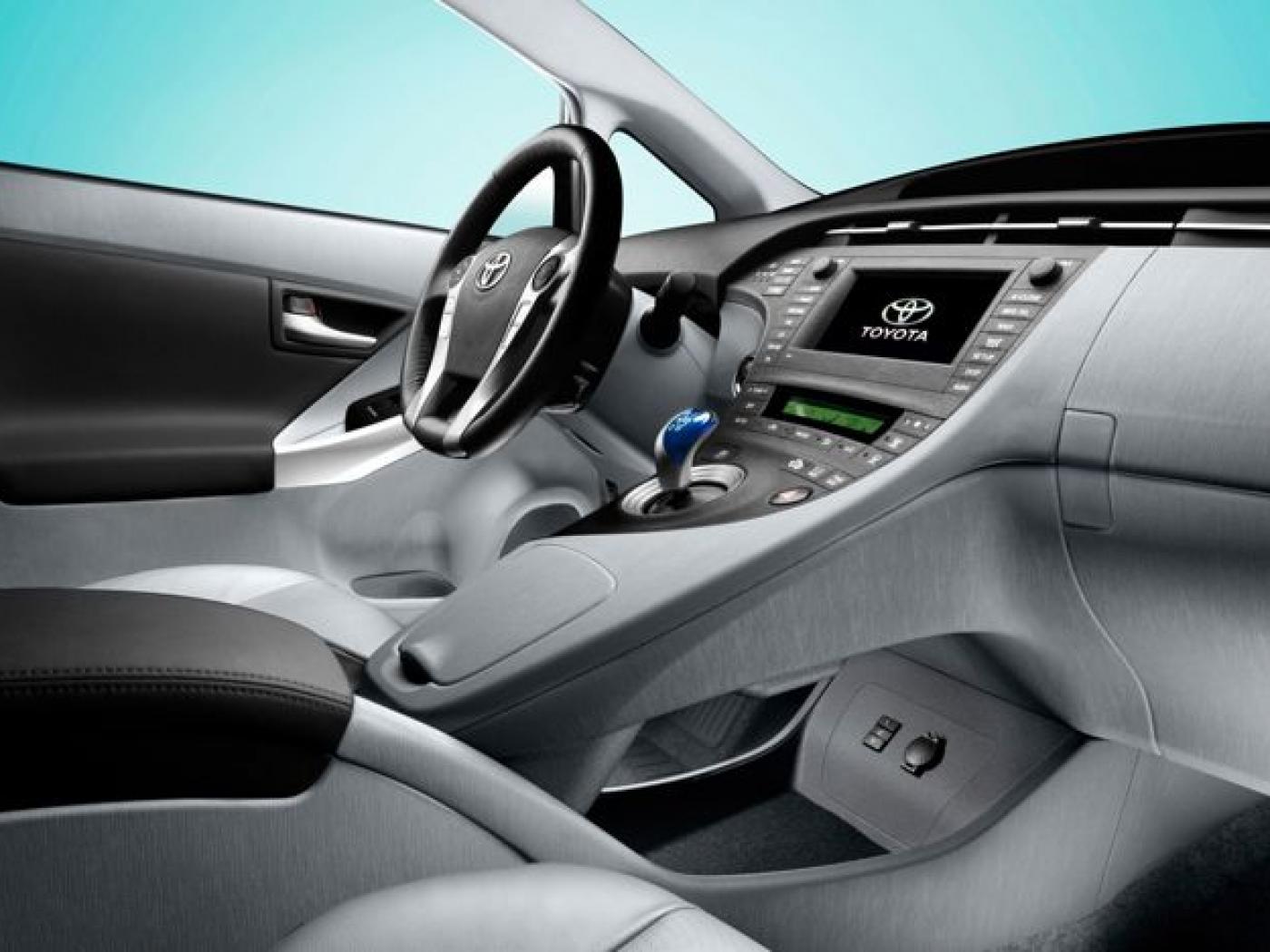 Toyota Previa 2013