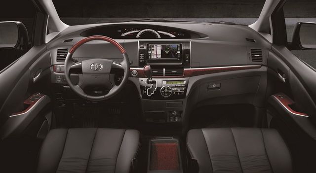 Toyota Previa 2013