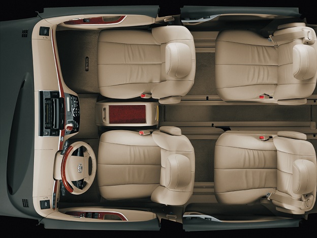 Toyota Previa 2015