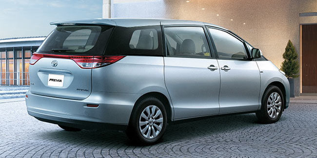 Toyota Previa 2015