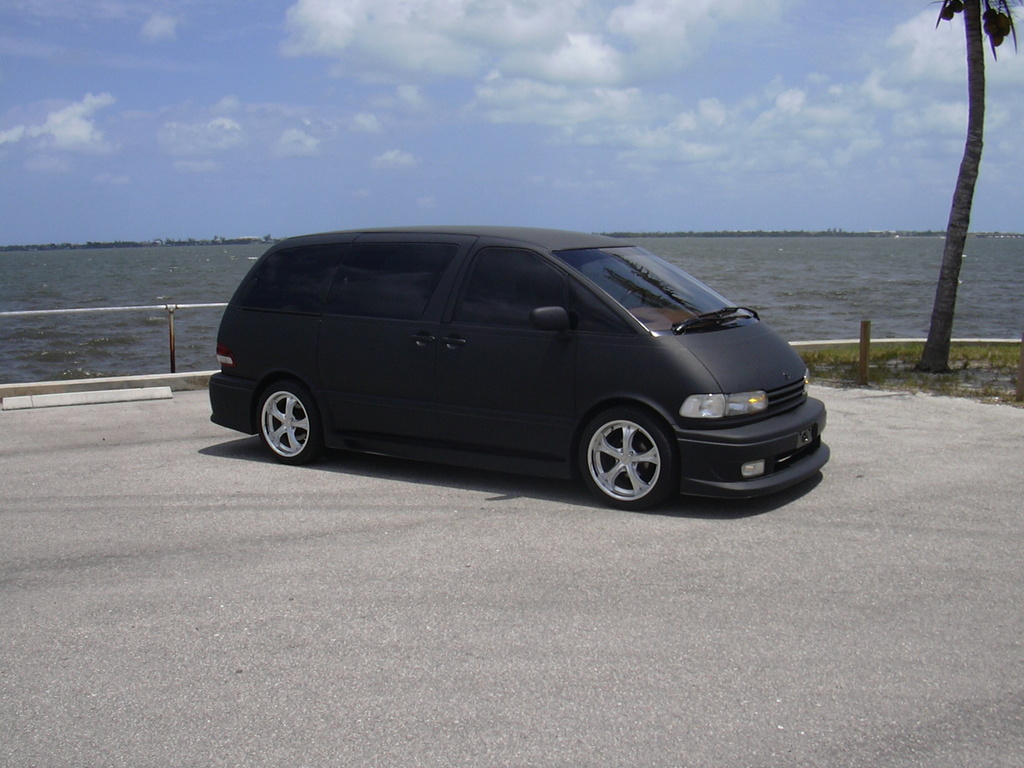 Toyota Previa I